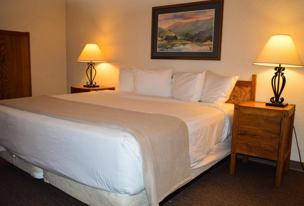 The Inn at Silvercreek - Image 5