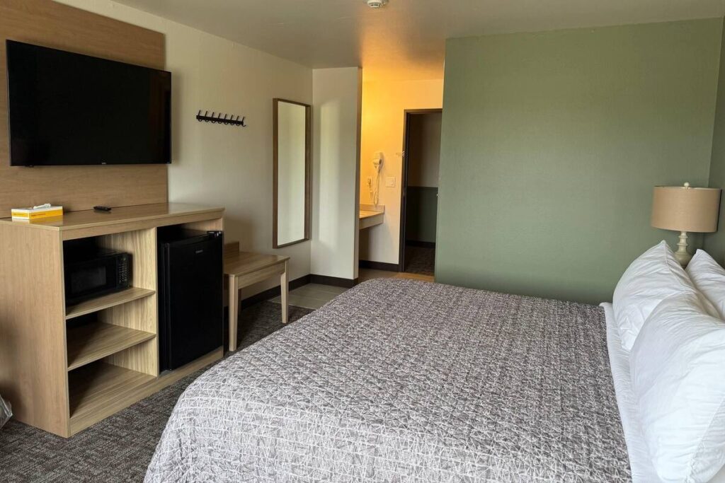 Travelodge by Wyndham Atlanta, Illinois - Image 2