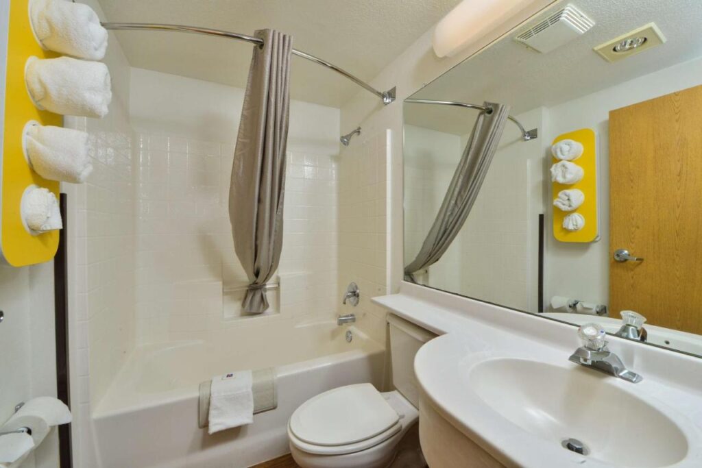 Motel 6-Meridian, ID - Boise W - Image 2
