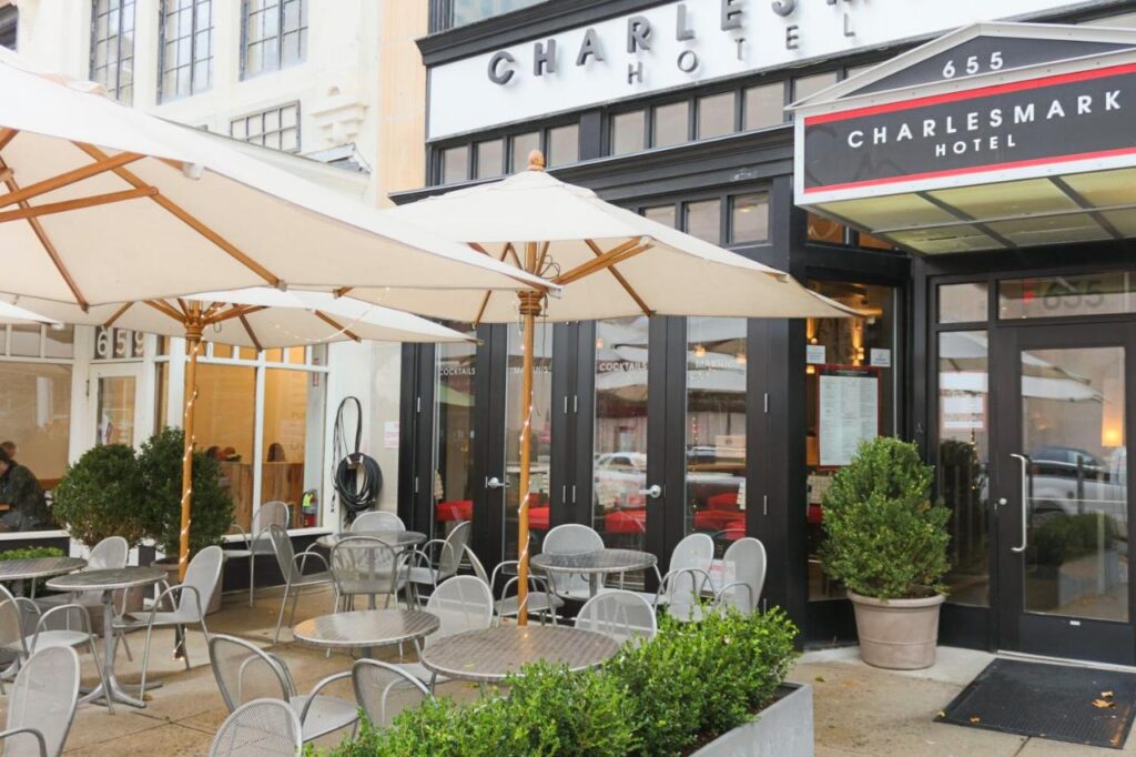 Charlesmark Hotel - Image 1