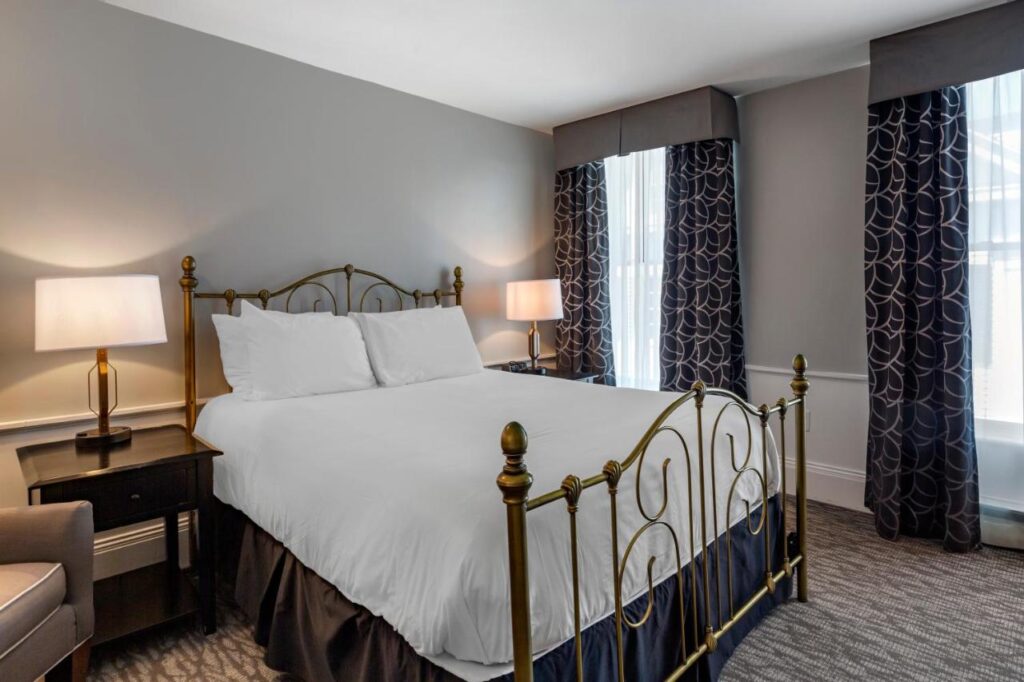 Essex Street Inn & Suites, an Ascend Collection Hotel - Image 4