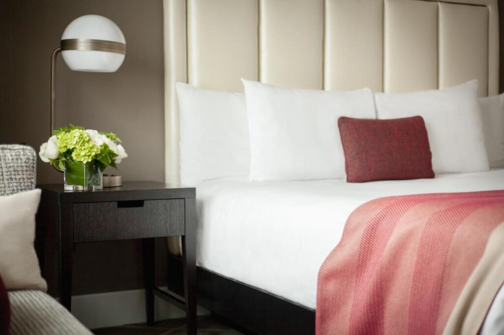 Hotel Commonwealth - Image 4