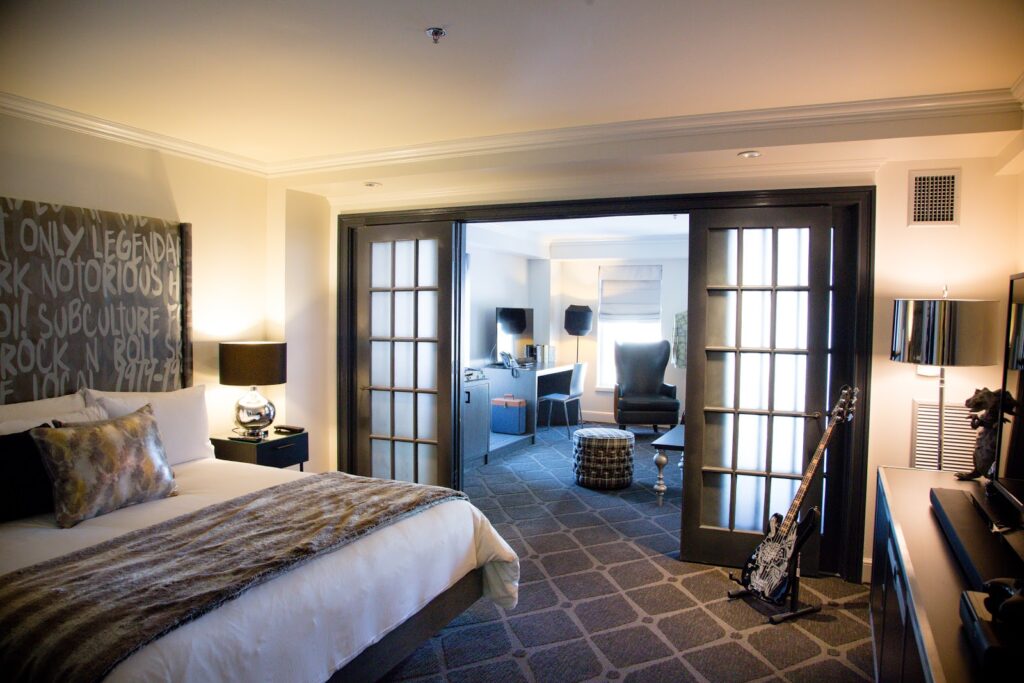 Hotel Commonwealth - Image 6