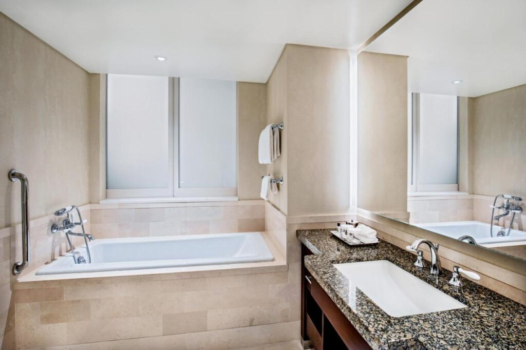 InterContinental Boston by IHG - Image 3