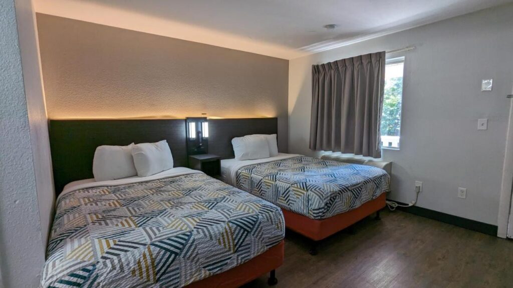 Motel 6-Nashua, NH - Image 3