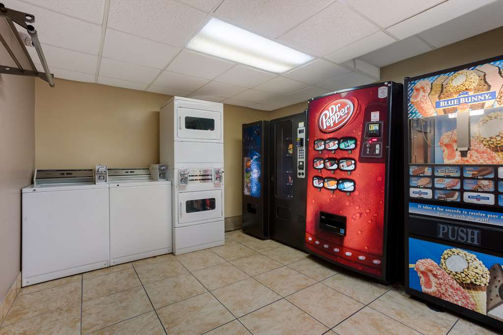 Best Western Music Capital Inn - Image 6