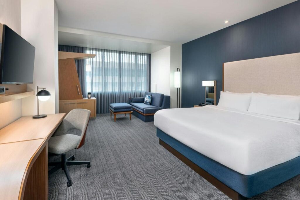 Courtyard by Marriott Buffalo Downtown/Canalside - Image 2