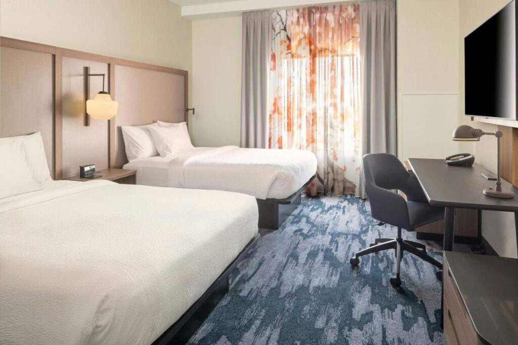 Fairfield Inn & Suites – Buffalo Airport - Image 4