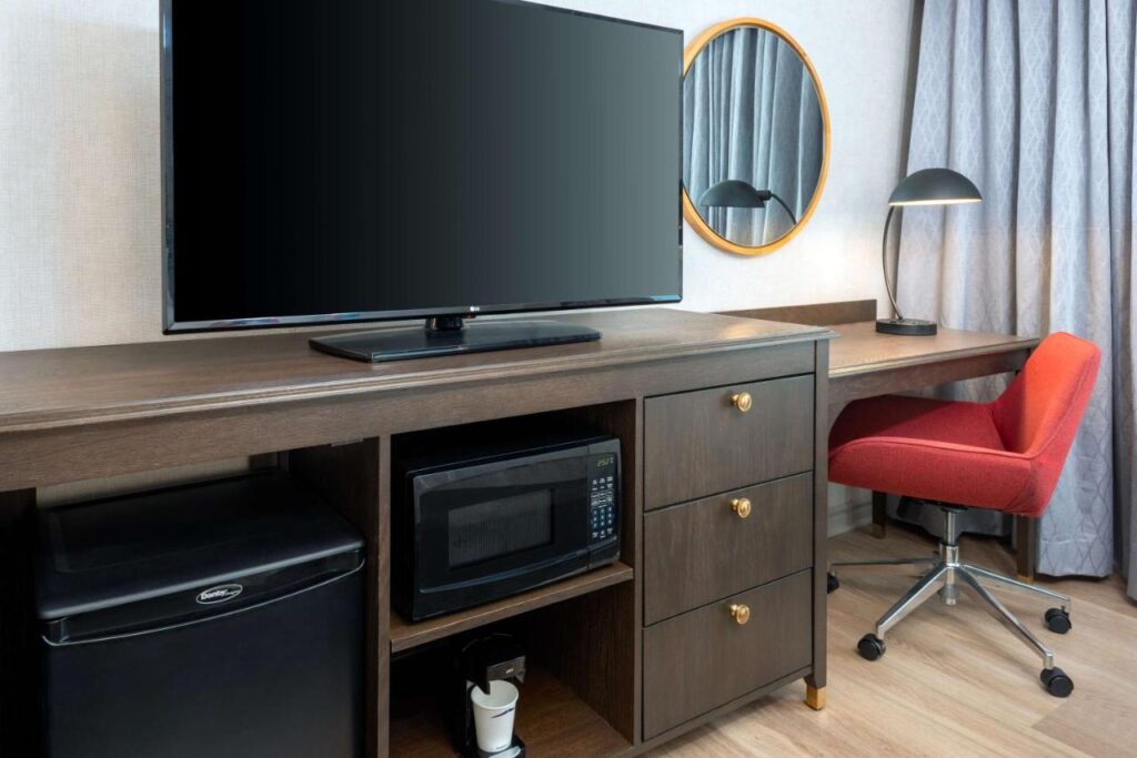 Hampton Inn Buffalo-Williamsville - Image 3