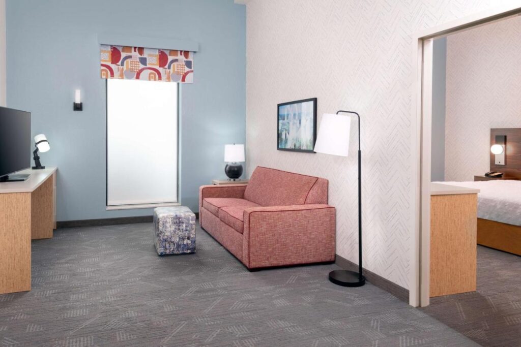Home2 Suites by Hilton Buffalo Airport/ Galleria Mall - Image 4
