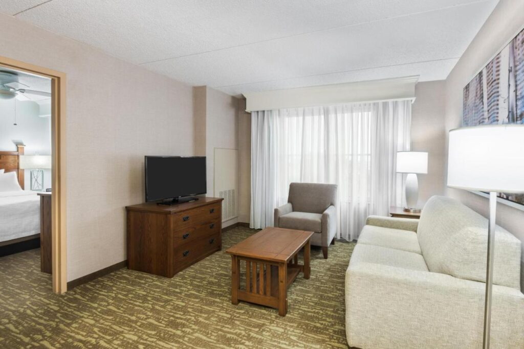 Homewood Suites by Hilton Buffalo-Amherst - Image 2