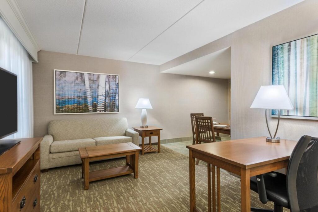 Homewood Suites by Hilton Buffalo-Amherst - Image 4