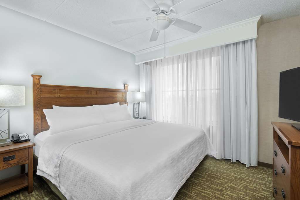 Homewood Suites by Hilton Buffalo-Amherst - Image 6