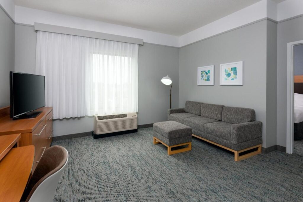 TownePlace Suites Buffalo Airport - Image 6