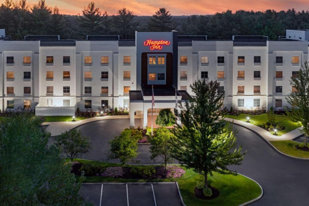 Hampton Inn Boston Bedford Burlington - Image 1
