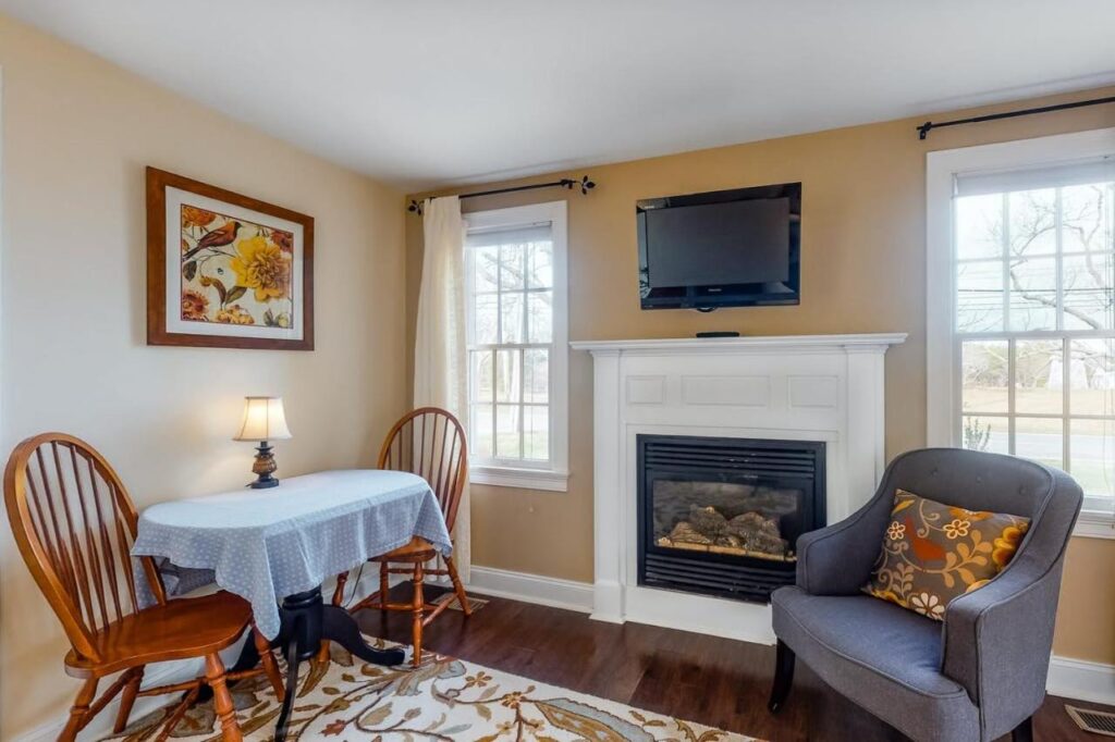 Brewster by the Sea Inn - Image 2