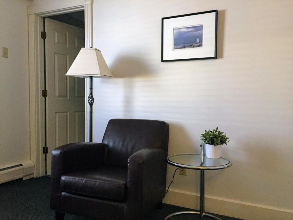 Pilgrim House - Image 4