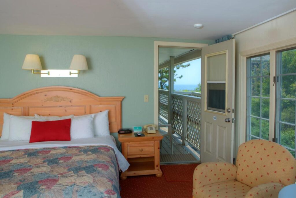 The Corsair & Cross Rip Oceanfront - Image 6