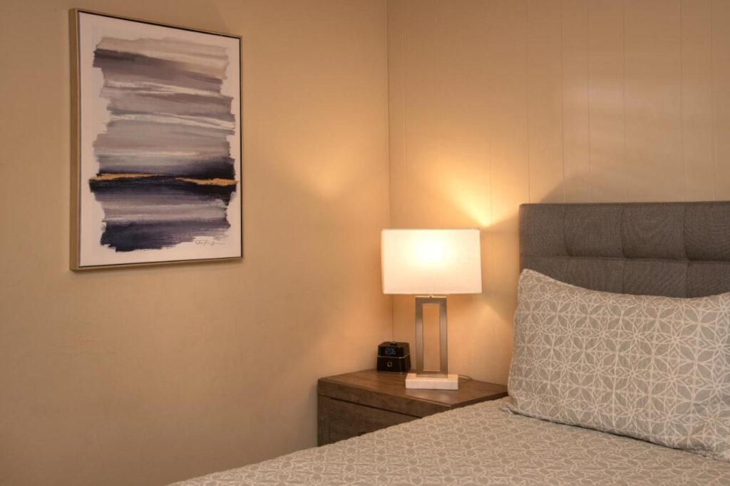 Carmel Country Inn - Image 3