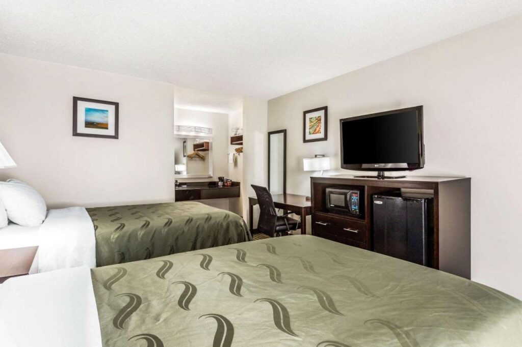 Quality Inn Lancaster - Image 3
