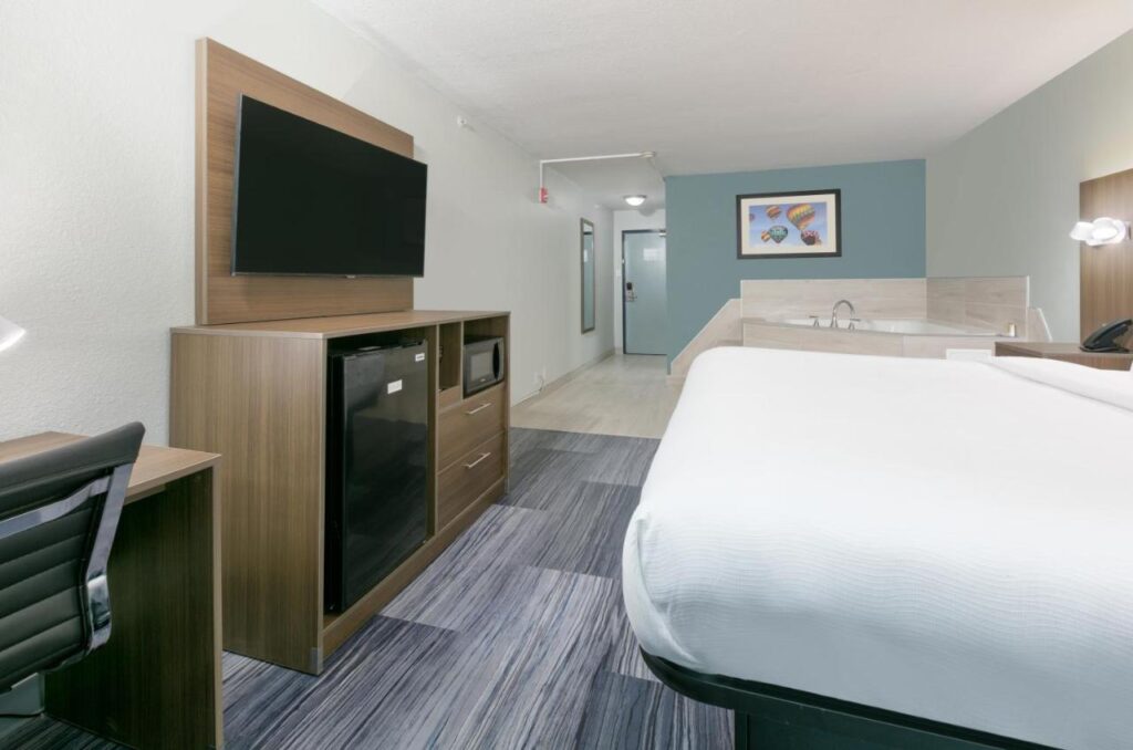Baymont by Wyndham Chattanooga Eastridge - Image 3