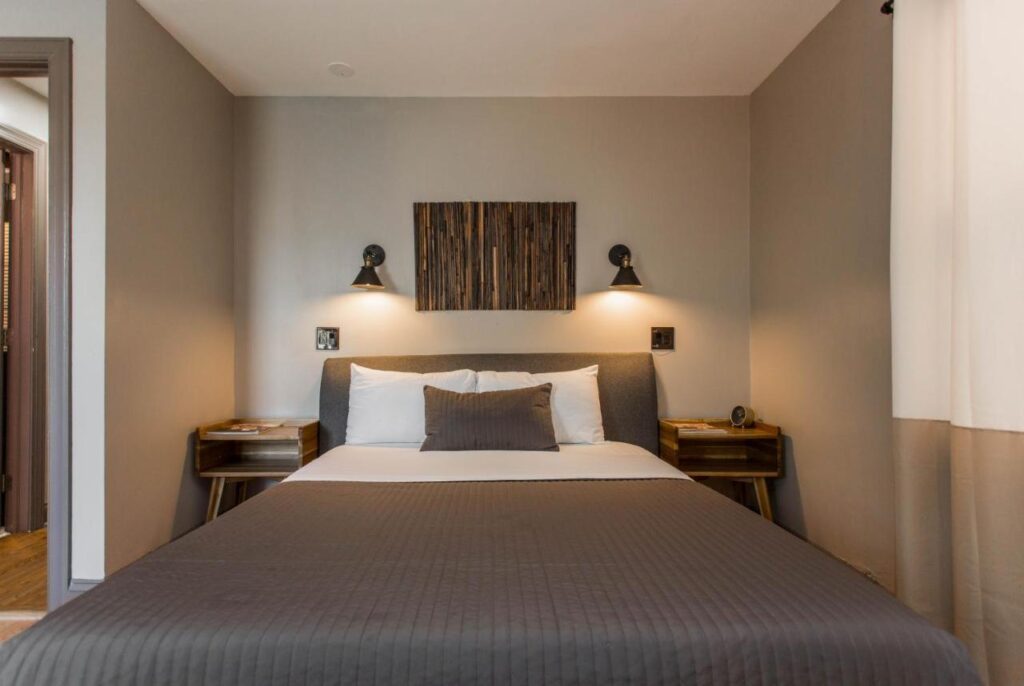 Villa Dubois Guest House - Image 1