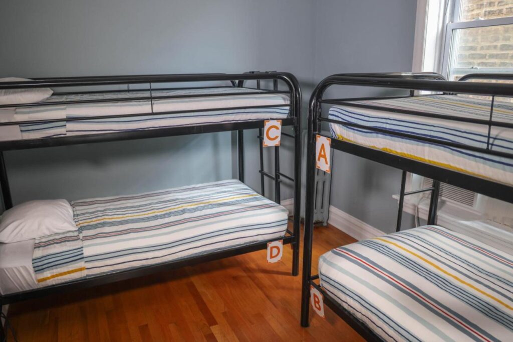 Wrigley Hostel - Chicago - Image 2