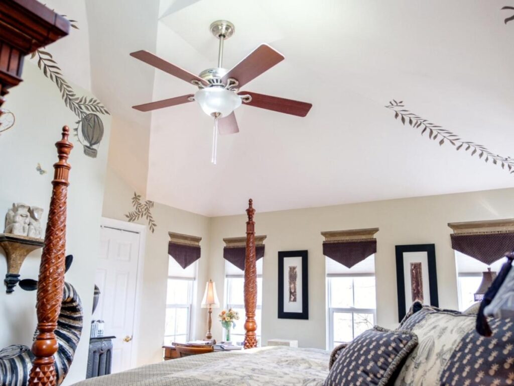 Gaslight Bed & Breakfast - Image 4