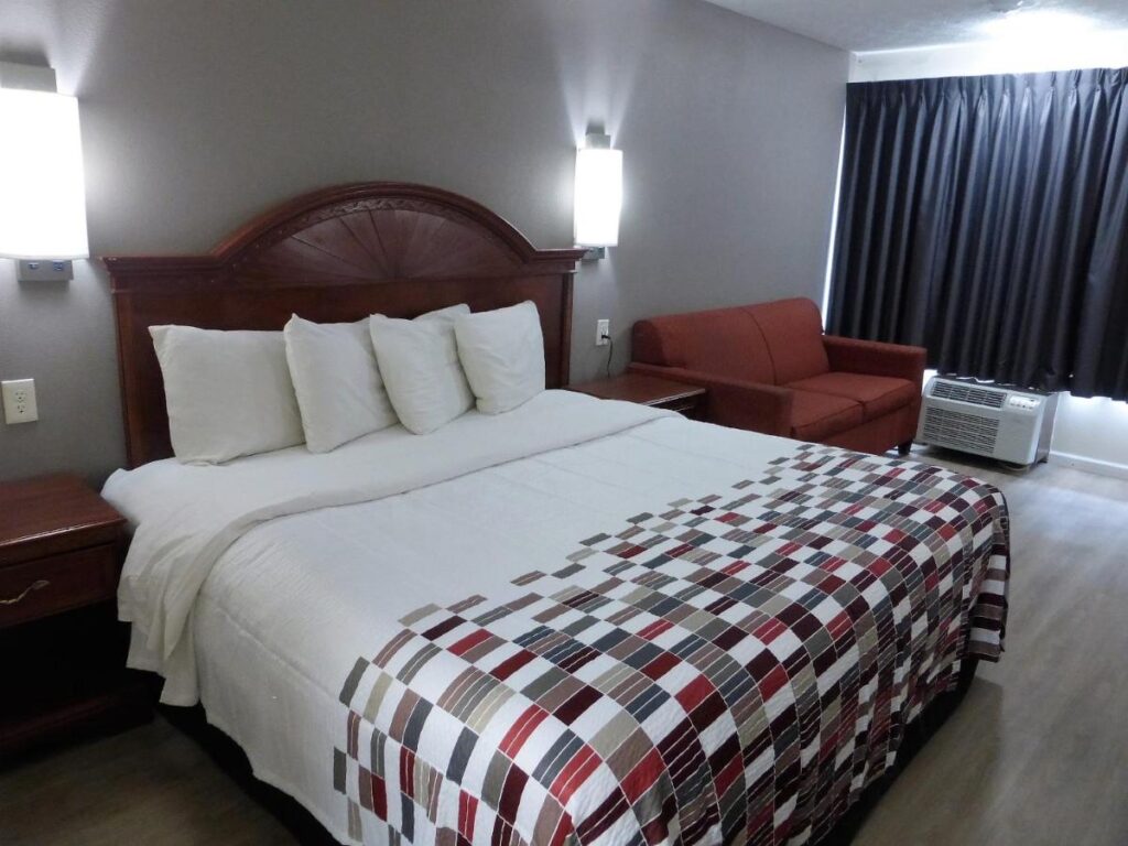 Red Roof Inn Walton, KY - Richwood - Cincinnati Airport South - Image 3