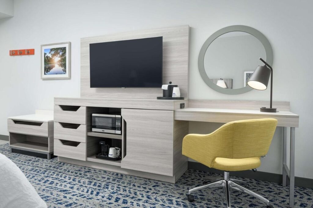Hampton Inn by Hilton Ashland City, Tn - Image 2
