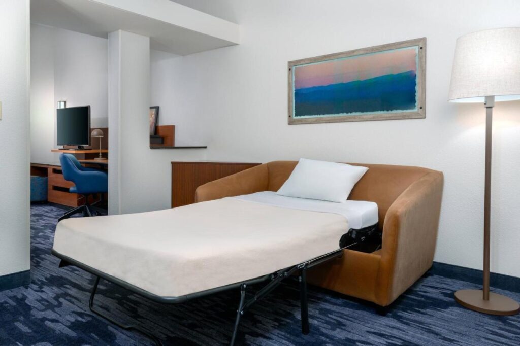 Fairfield Inn and Suites by Marriott Clearwater - Image 5