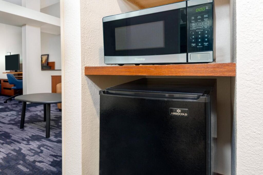 Fairfield Inn and Suites by Marriott Clearwater - Image 6