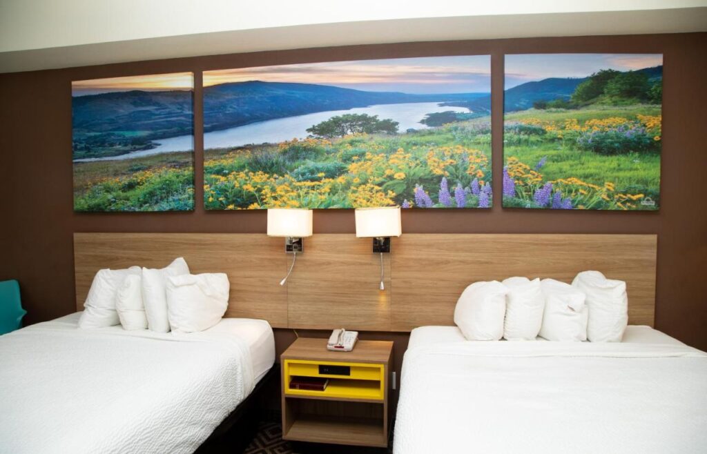 Days Inn by Wyndham Manitou Springs - Image 3