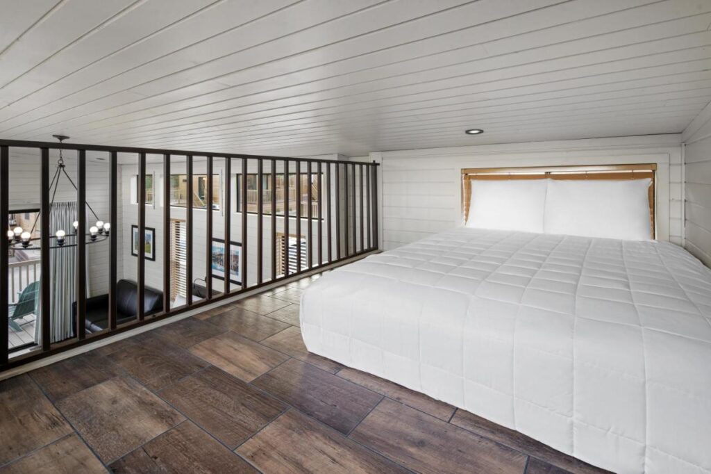 Jellystone Park™ at Larkspur - Image 6