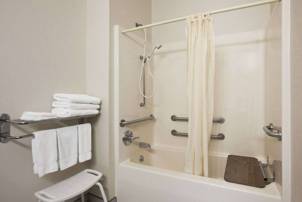 Wingate by Wyndham Pueblo - Image 4