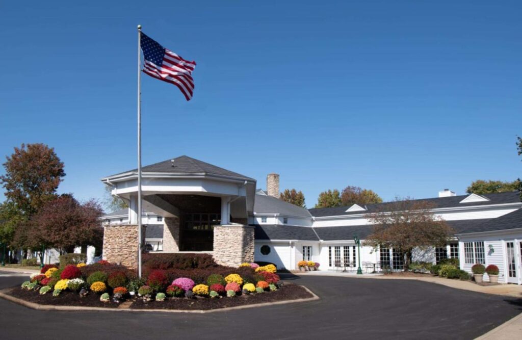 Cherry Valley Hotel - Image 1