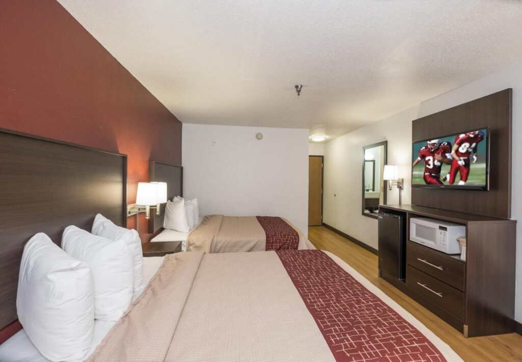Red Roof Inn Columbus - Hebron - Image 6