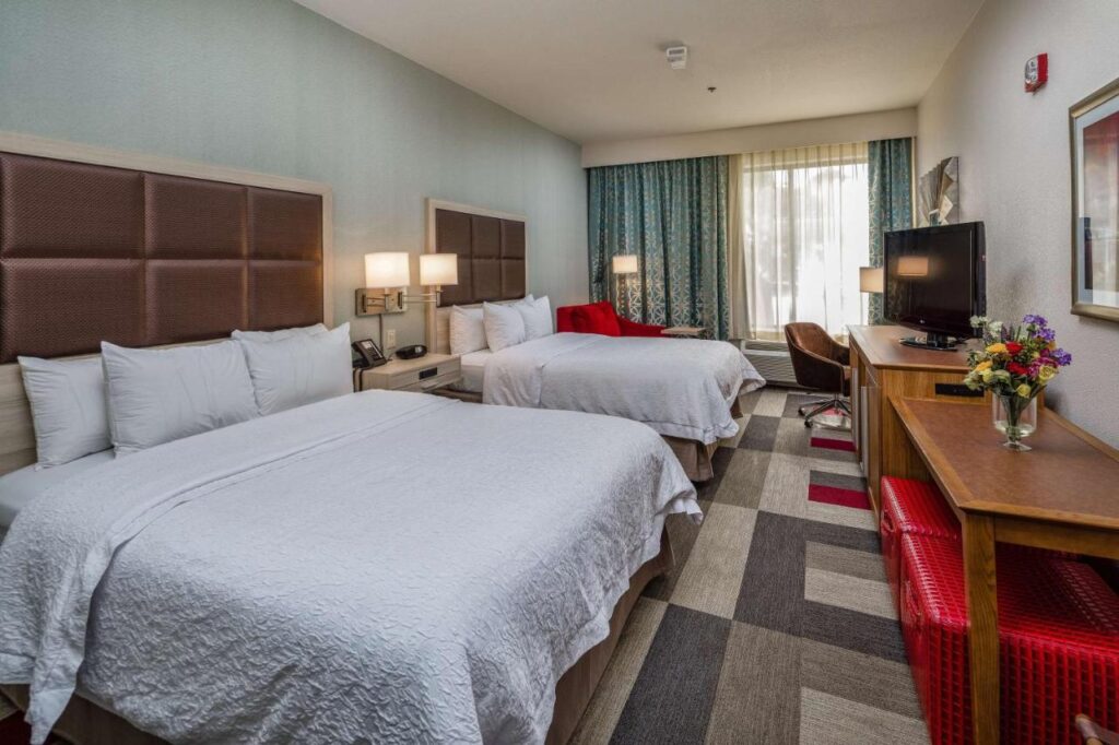 Hampton Inn San Francisco Airport - Image 2