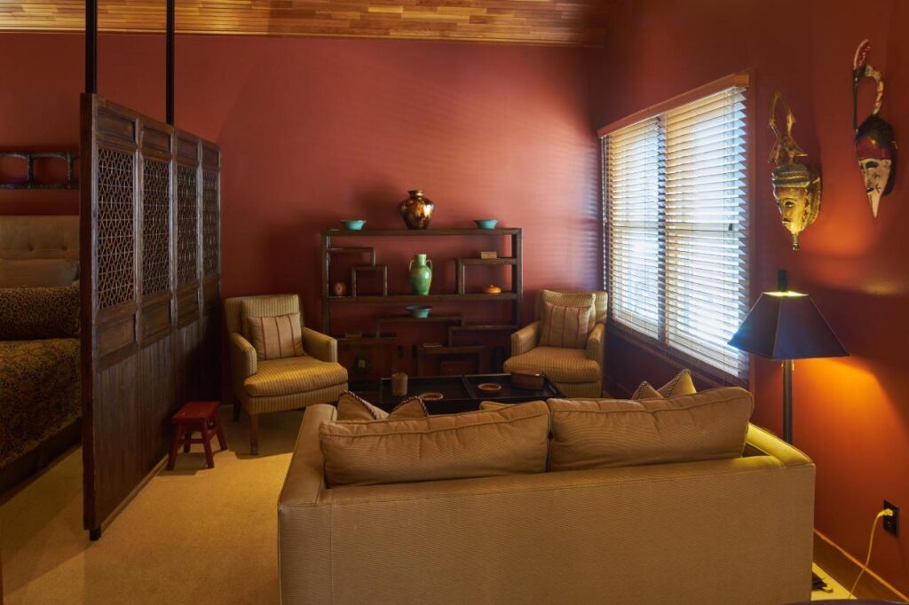 Hotel Mac - Image 4