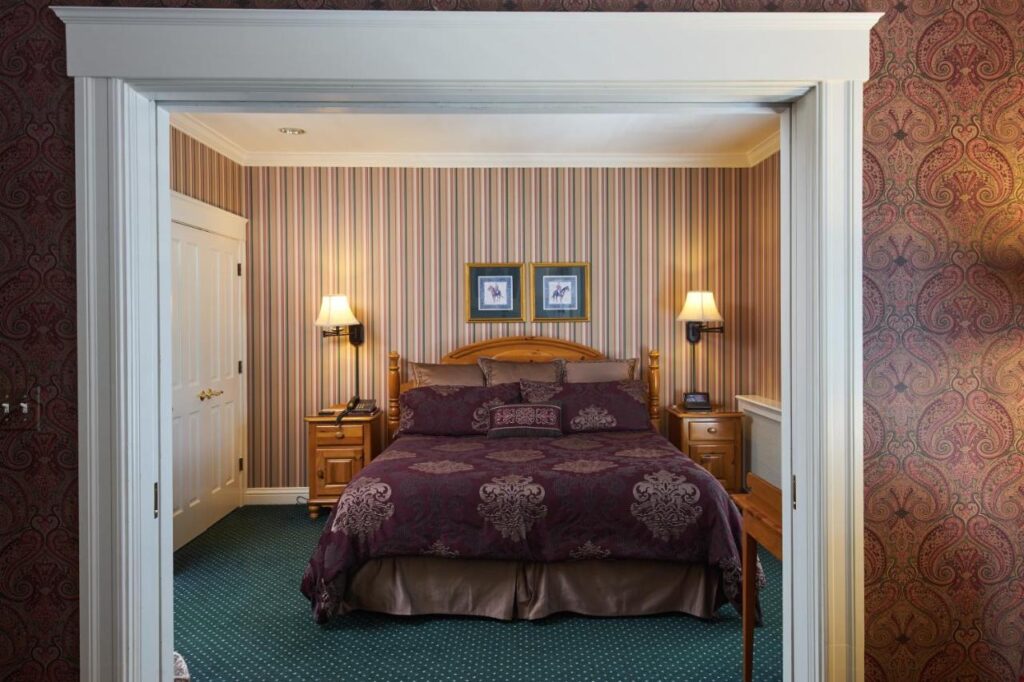 Hotel Mac - Image 6