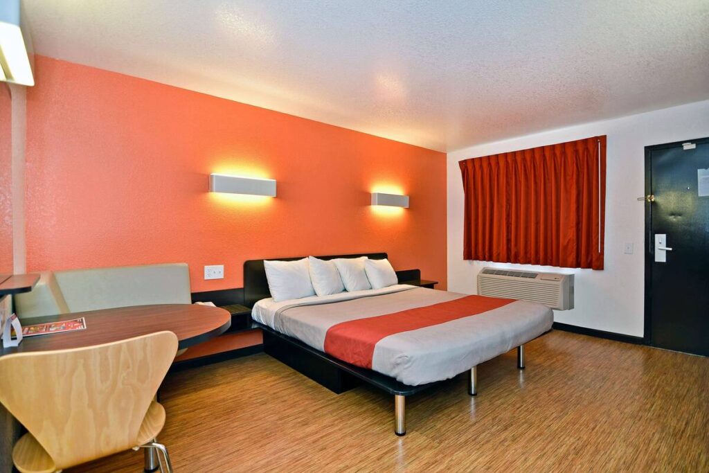 Motel 6-Fairfield, CA - Napa Valley - Image 3