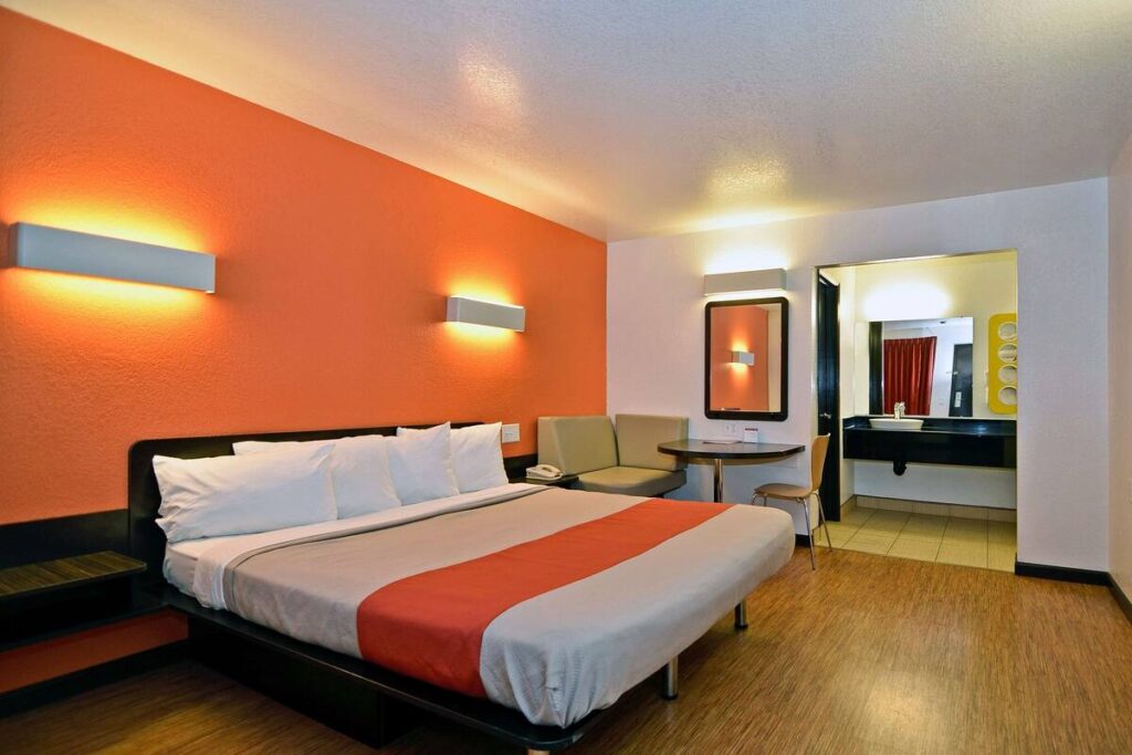 Motel 6-Fairfield, CA - Napa Valley - Image 4