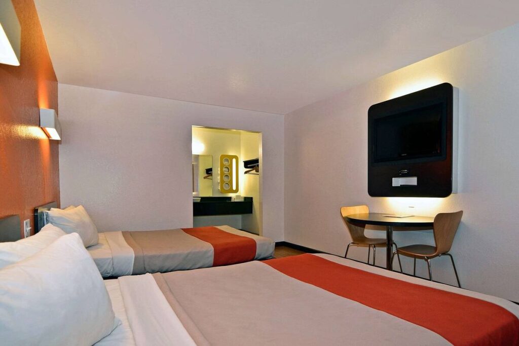 Motel 6-Fairfield, CA - Napa Valley - Image 6