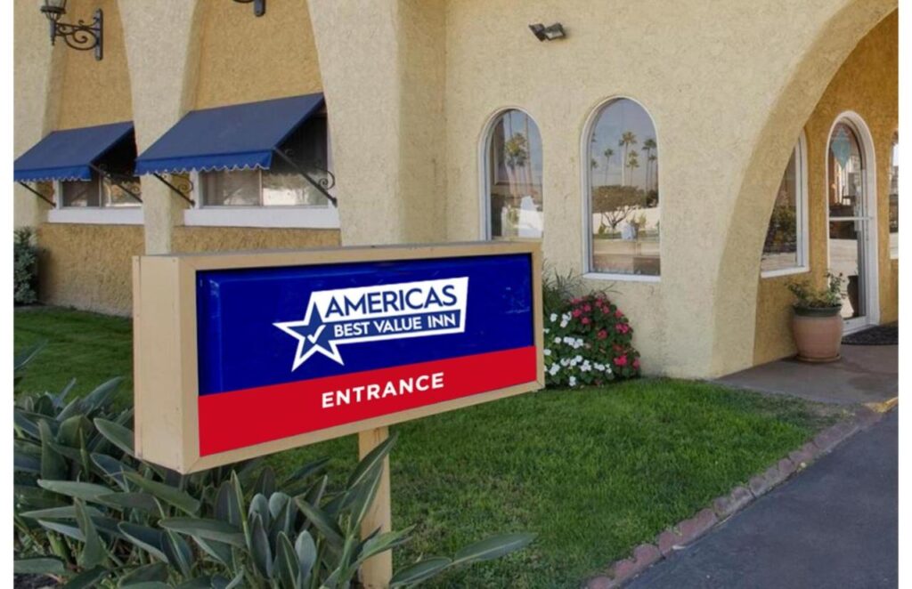 Americas Best Value Inn & Suites Corpus Christi - Image 1