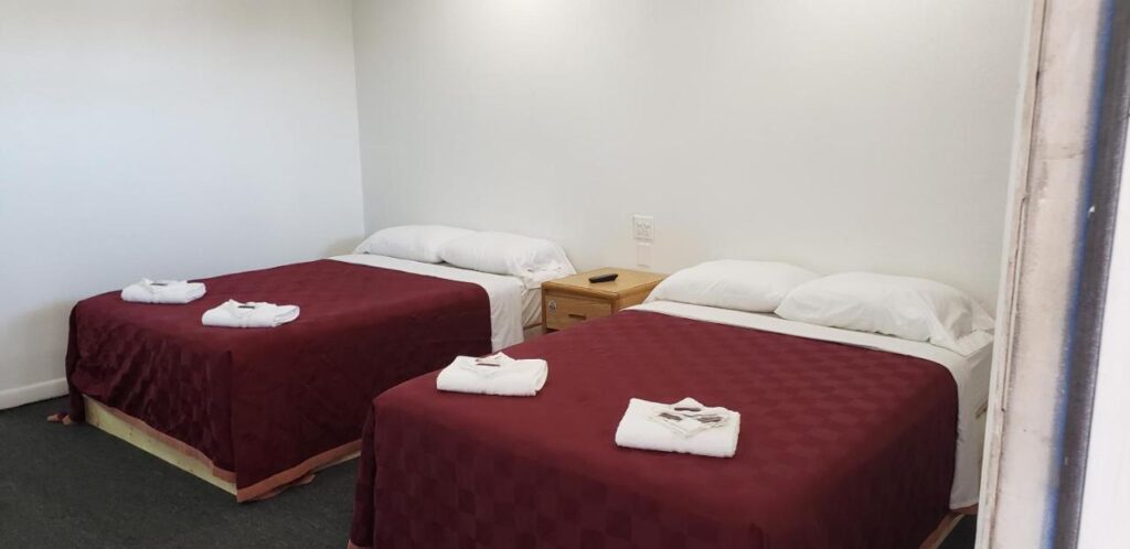 Americas Best Value Inn & Suites Corpus Christi - Image 4