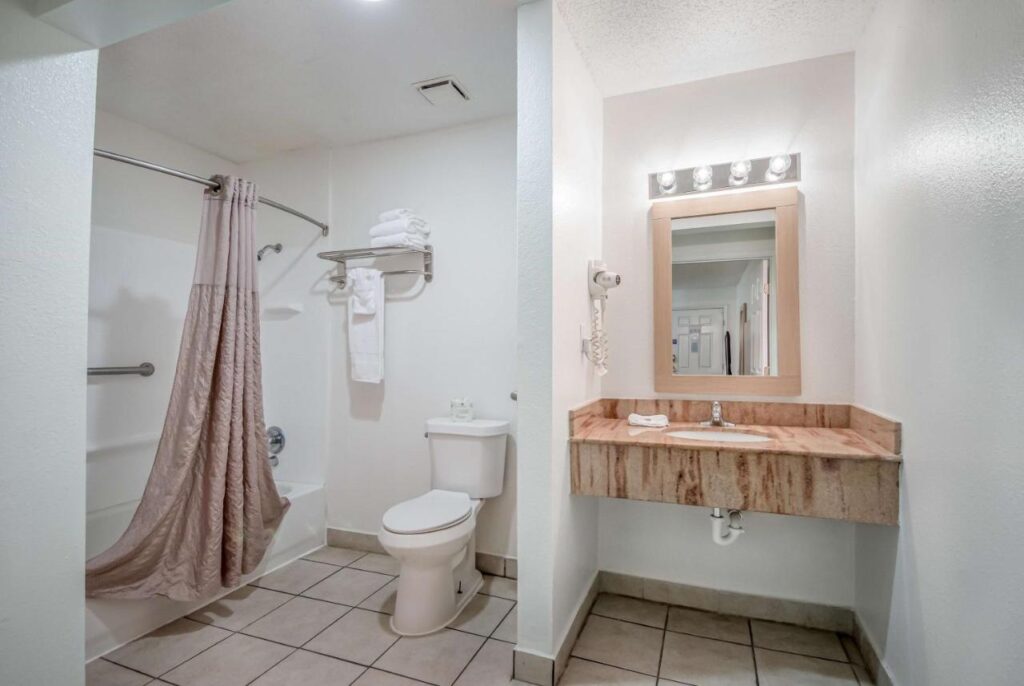 Studio 6-Corpus Christi, TX - North - Image 2