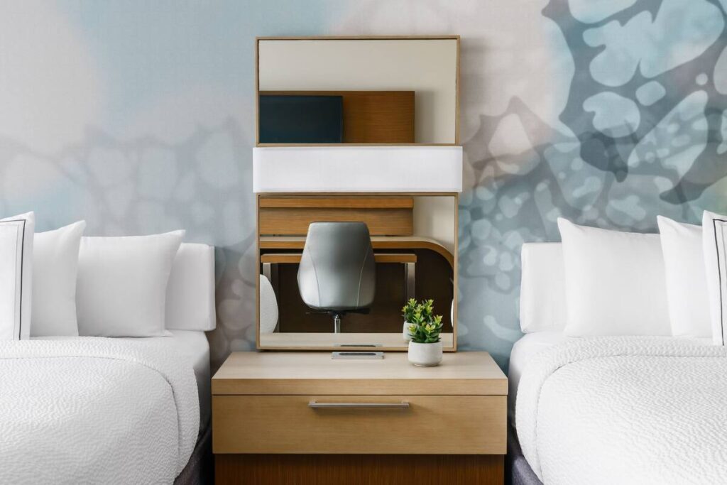 Courtyard by Marriott Dallas Lewisville - Image 4