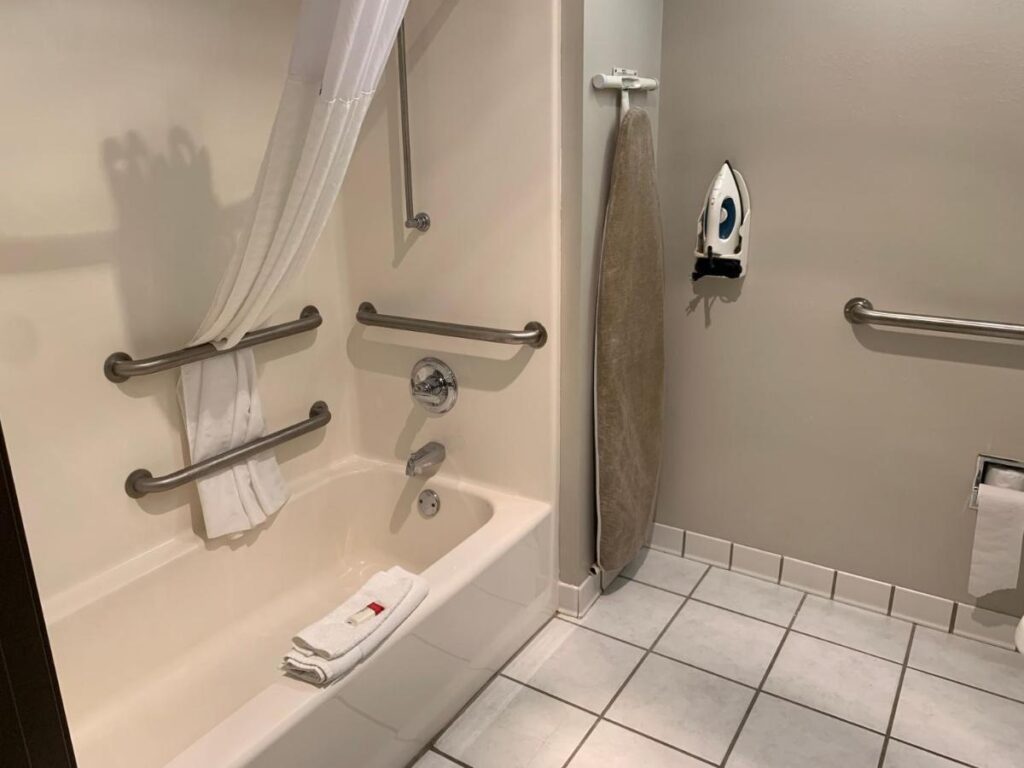 Baymont by Wyndham Piqua - Image 6