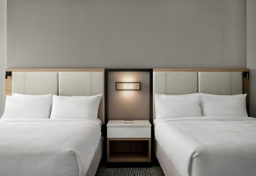 SpringHill Suites by Marriot Troy Dayton - Image 5