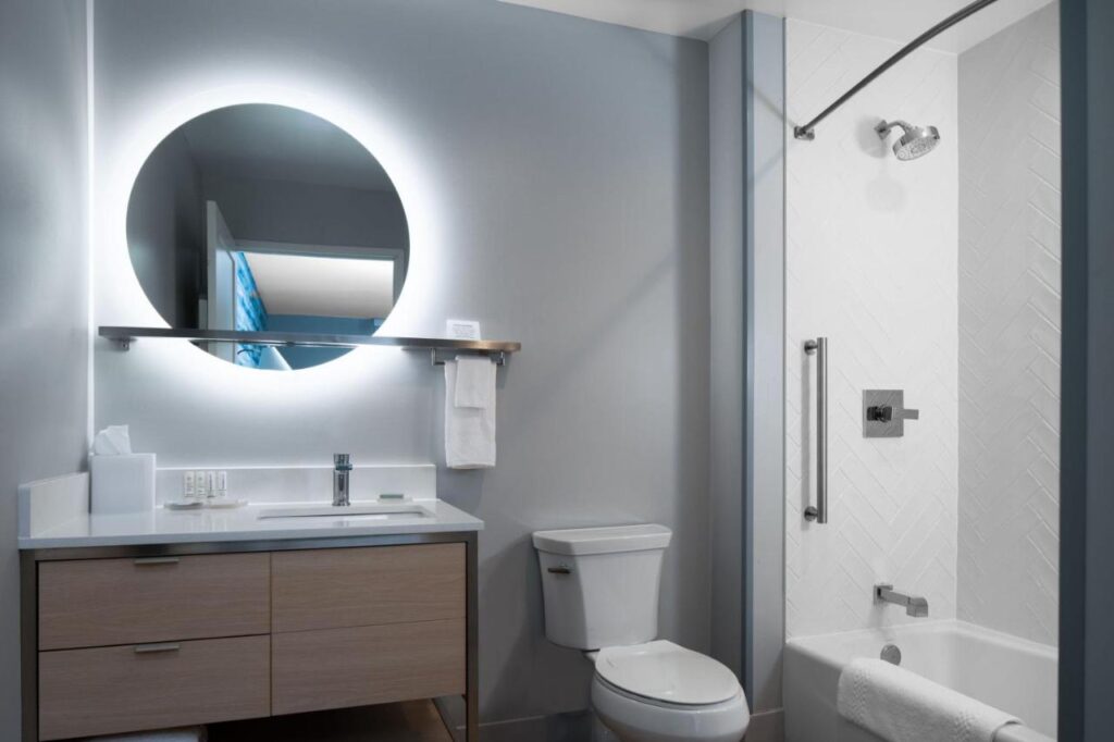 TownePlace Suites by Marriott Sidney - Image 2